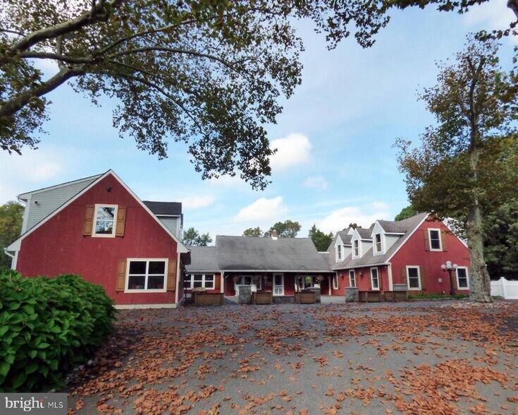 More Photos Of 509 Woodstown Rd, Swedesboro Unknown For Lease