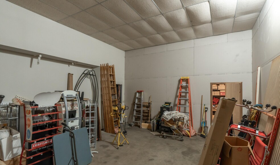 More Photos Of 1100 Basin Ave, Bismarck Flex For Sale