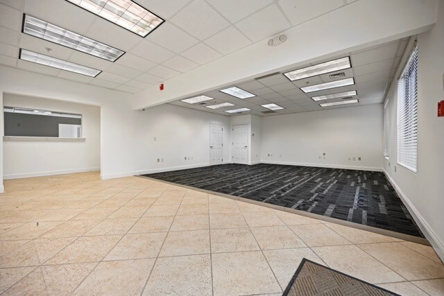 More Photos Of 2465 Main St, Atlanta Medical For Sale