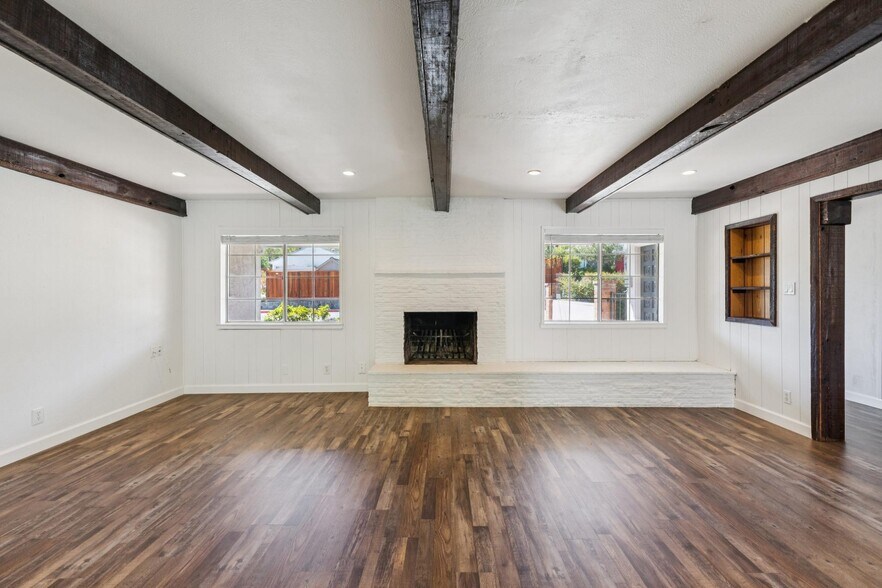 More Photos Of 3851 Vineyard Ave, Pleasanton Apartments For Sale