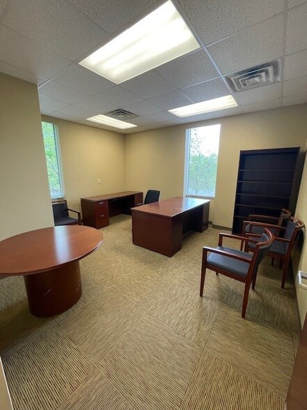 More Photos Of 408 Franklin St SE, Huntsville Office For Lease