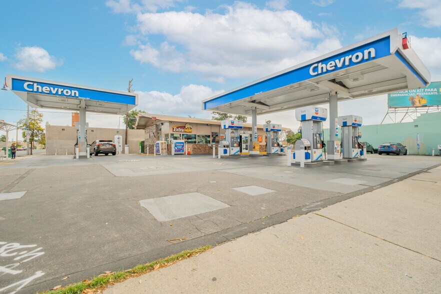 More Photos Of 5740 Atlantic Ave, Long Beach Service Station For Sale