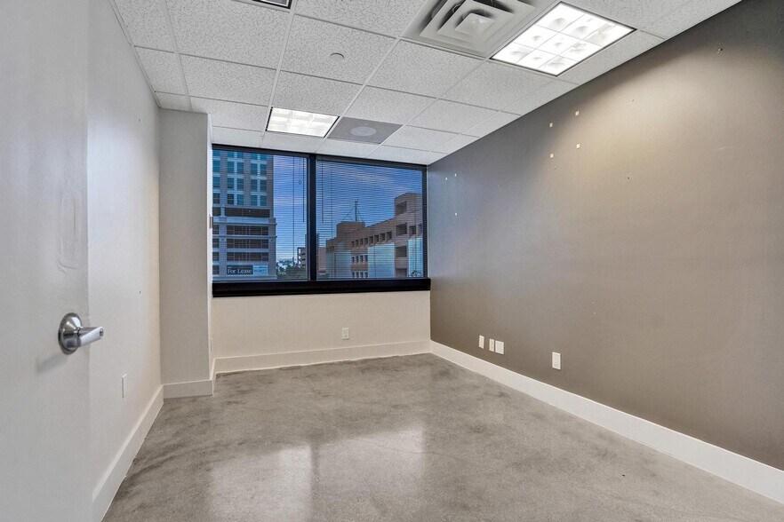 More Photos Of 200 S Andrews Ave, Fort Lauderdale Medical For Lease