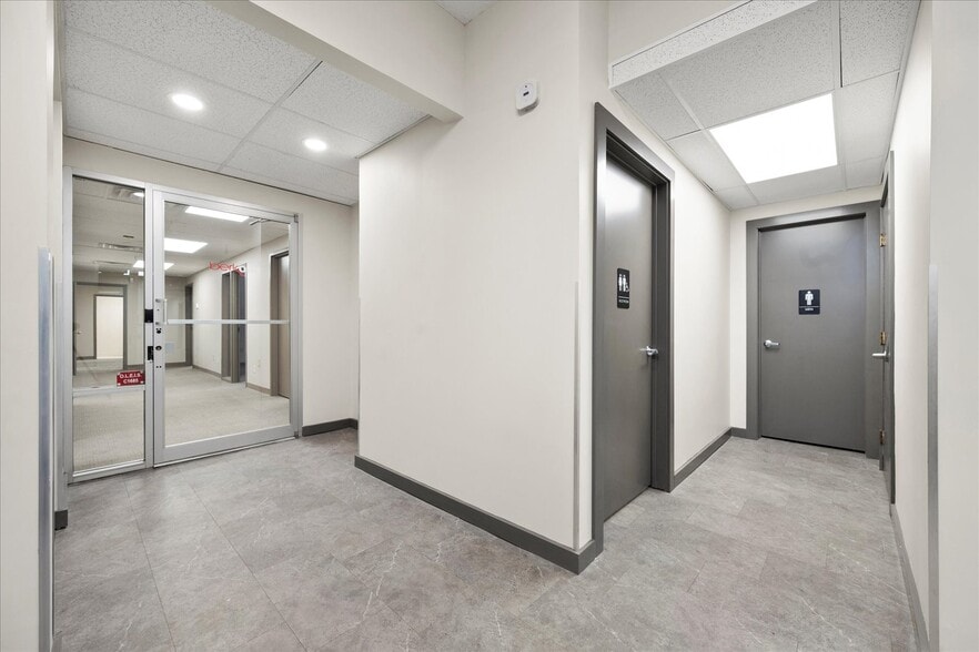 More Photos Of 4 Adler Dr, East Syracuse Office For Sale