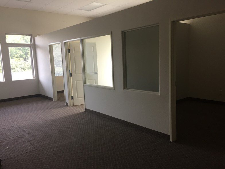 More Photos Of 3535-3537 101 Hwy N, Gearhart Unknown For Lease