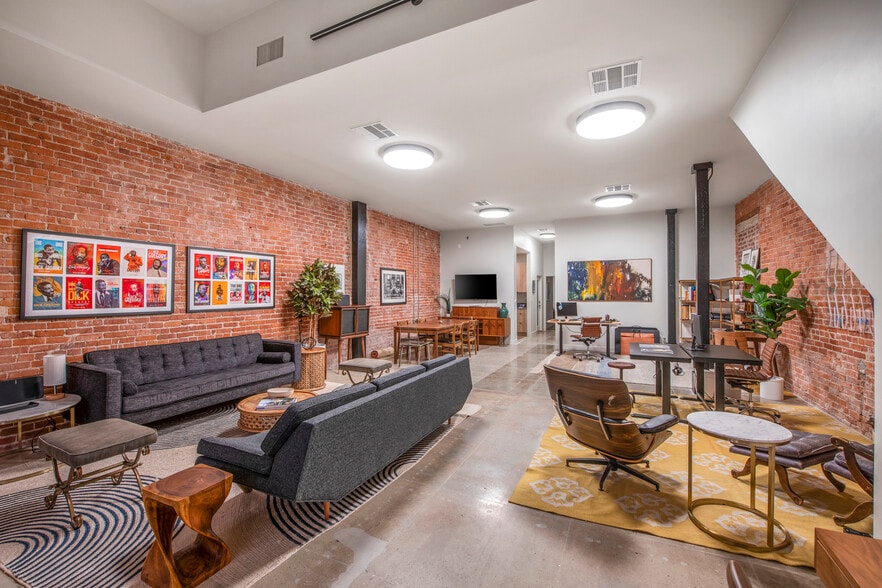 More Photos Of 179-181 Culver Blvd, Playa Del Rey Office Residential For Sale