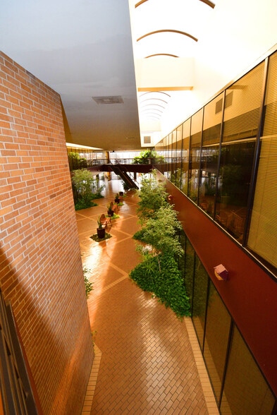 More Photos Of 4646 Corona Dr, Corpus Christi Office For Lease