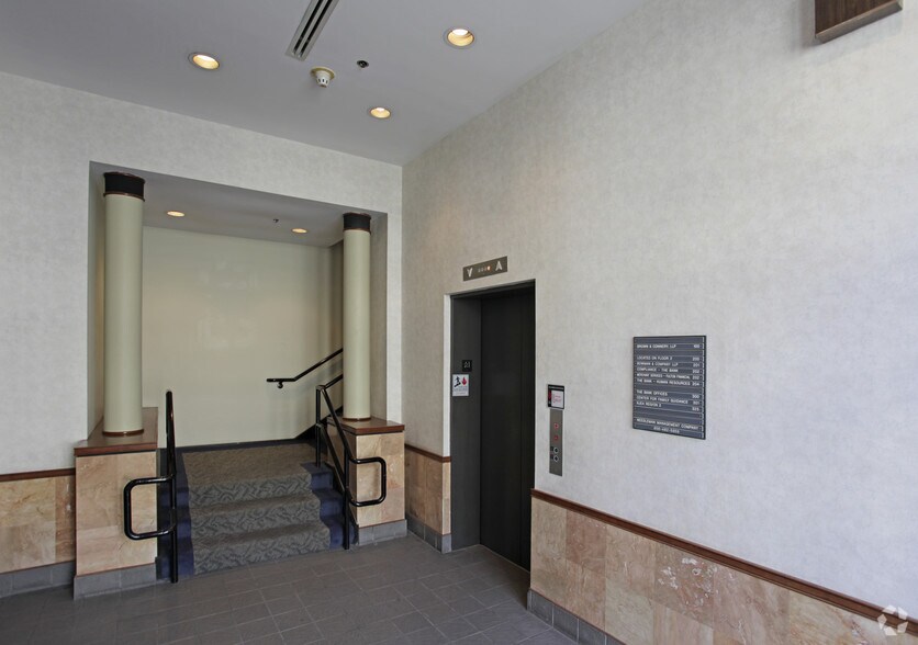 More Photos Of 6 N Broad St, Woodbury Office For Lease