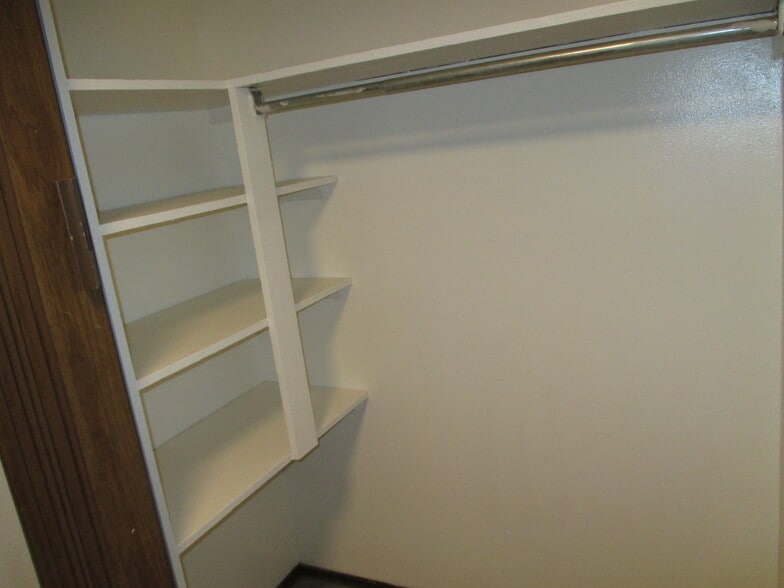 More Photos Of 6311 E 6th Ave, Spokane Valley Apartments For Sale