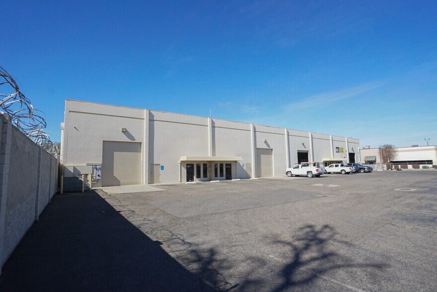 More Photos Of 1341 McWilliams Way, Modesto Warehouse For Lease