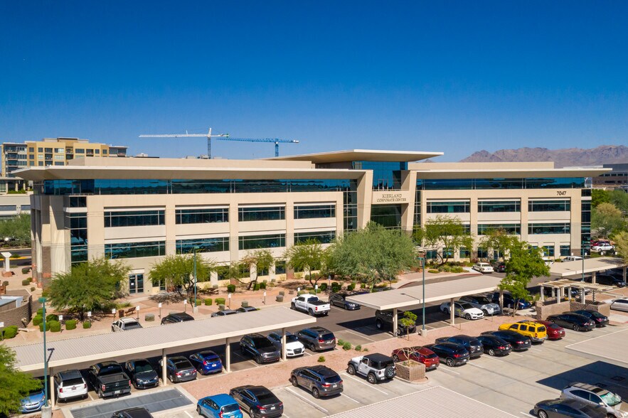 More Photos Of 7047 E Greenway Pky, Scottsdale Office For Lease