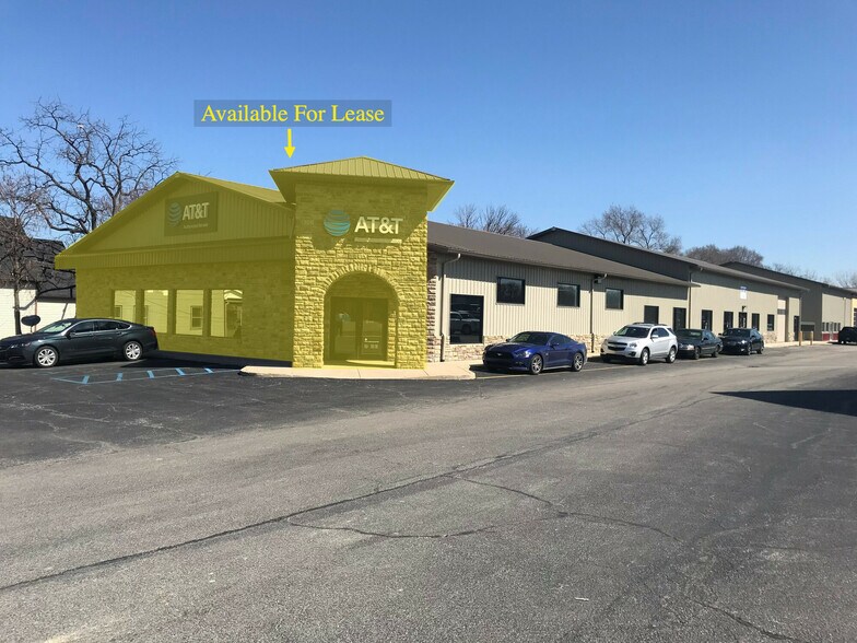 More Photos Of 12937 Wicker Ave, Cedar Lake Storefront For Lease