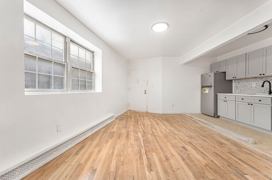 More Photos Of 1400 Prospect Ave, Bronx Apartments For Sale