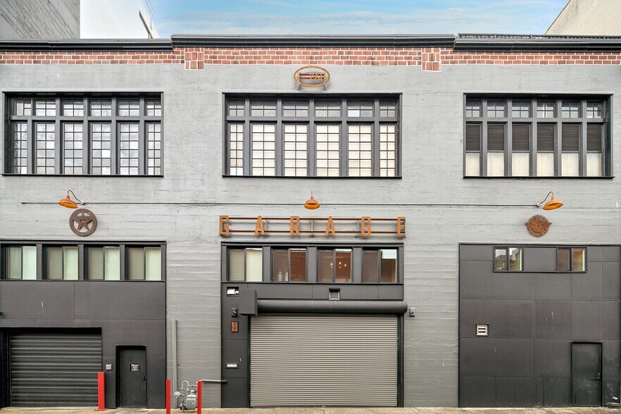 More Photos Of 933 Market St, Tacoma Storefront For Sale