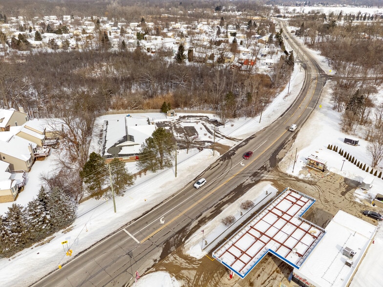 More Photos Of 5758 Cooley Lake Rd, Waterford Daycare Center For Sale