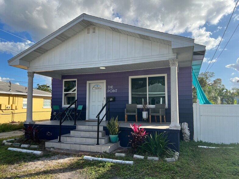Primary Photo Of 2021 Thrace St, Tampa Office Residential For Lease