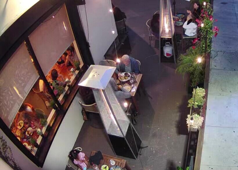 More Photos Of 1715 Mariposa Ave, Los Angeles Freestanding For Lease