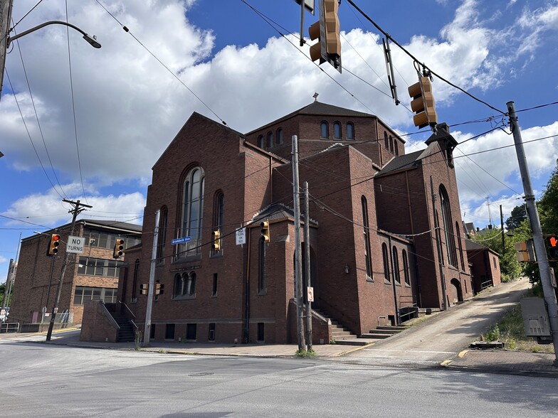 More Photos Of , Braddock Unknown For Sale