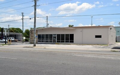 More Photos Of 1500 W Fairbanks Ave, Winter Park Freestanding For Lease