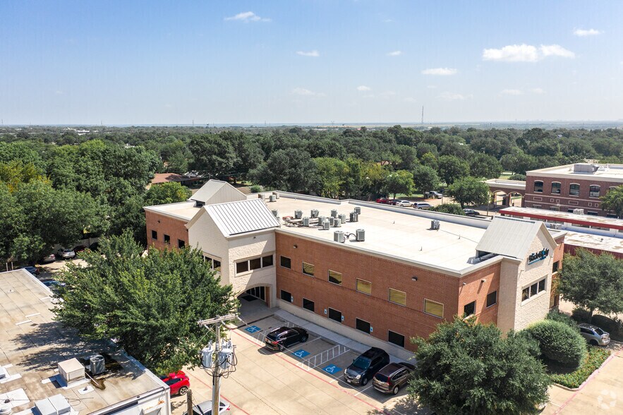 Primary Photo Of 571 W Main St, Lewisville Medical For Lease