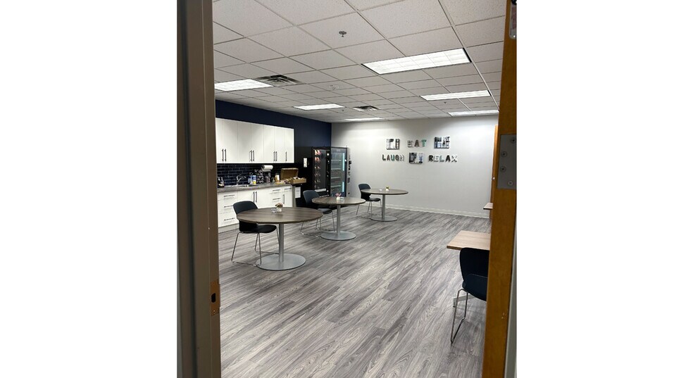 More Photos Of 10619 S Jordan Gtwy, South Jordan Office For Sale