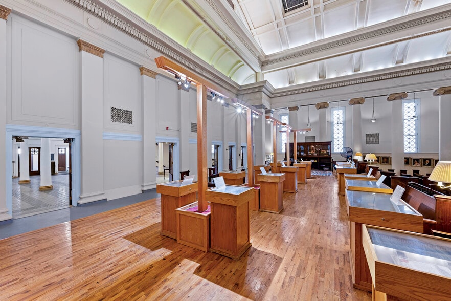 More Photos Of 220 North St, Buffalo Specialty For Sale