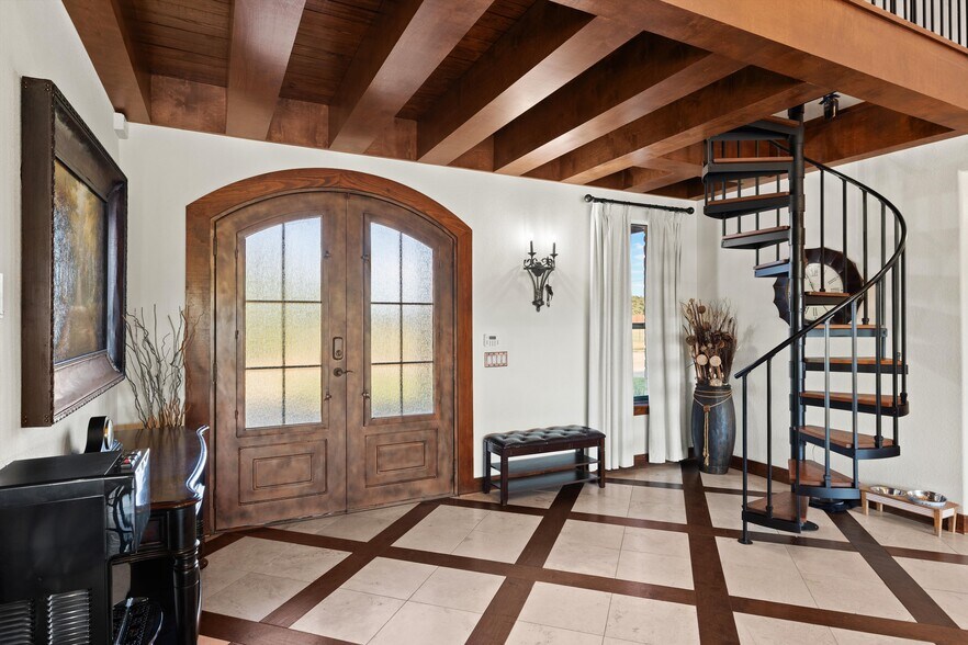 More Photos Of 31300 Ranch Road 12, Dripping Springs Specialty For Sale