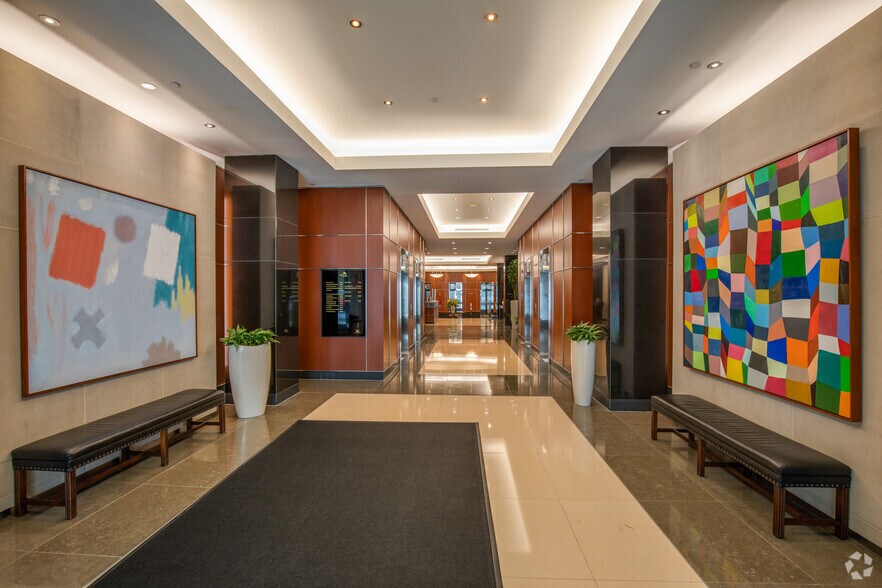 More Photos Of 1030 15th St NW, Washington Office For Lease