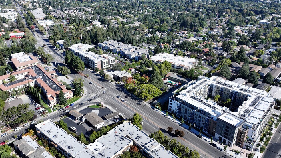 More Photos Of 4350 El Camino Real, Los Altos Service Station For Sale