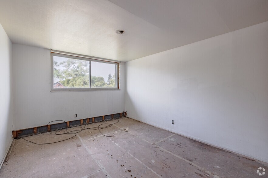 More Photos Of 14420-14440 Frankfort St, Detroit Multifamily For Sale