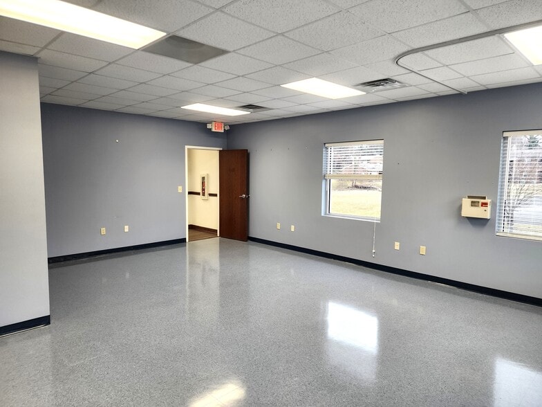 More Photos Of 436 Hadley St, Mount Airy Healthcare For Sale