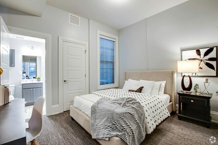 More Photos Of 1506 Laurel Ave, Minneapolis Apartments For Sale