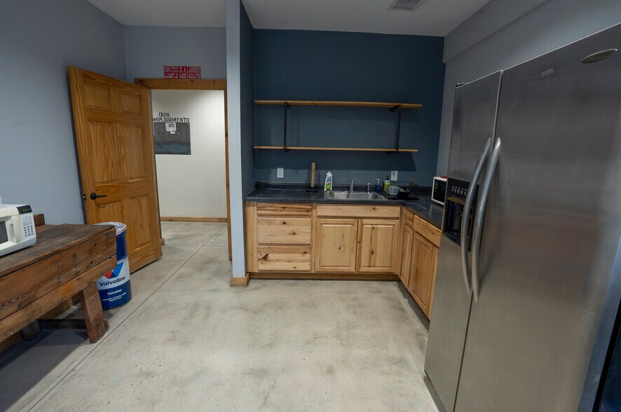 More Photos Of 13030 County Road 20, Fort Lupton Auto Dealership For Sale