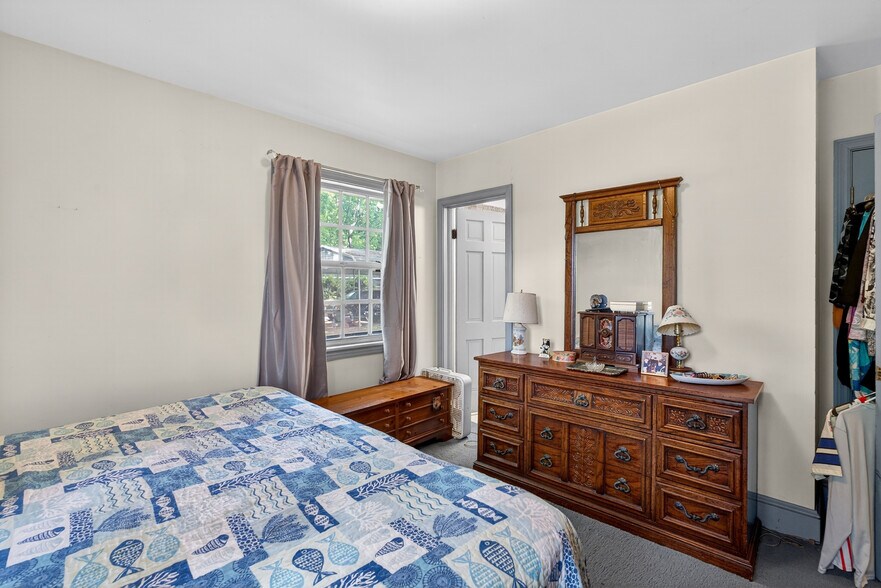 More Photos Of 2870 King William Ave, West Point Land For Sale