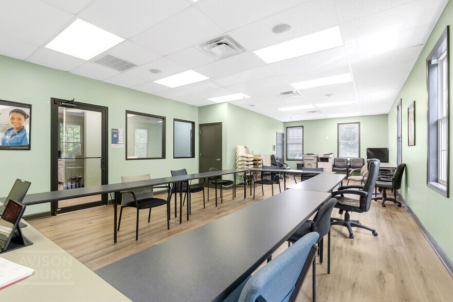 More Photos Of 634 Fairview Rd, Simpsonville Medical For Lease