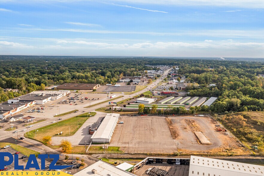 More Photos Of 3801 Elm Rd NE, Warren Warehouse For Lease