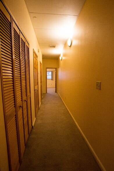 More Photos Of 1389 University Ave, Morgantown Apartments For Sale