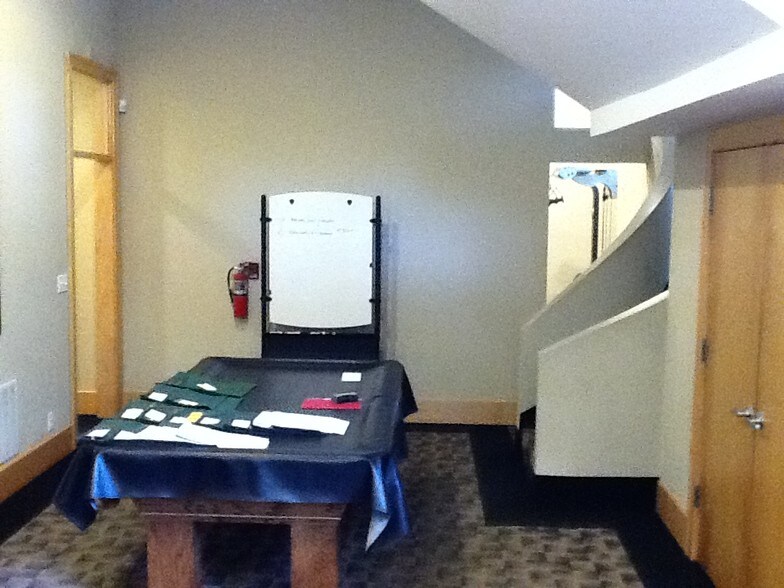 More Photos Of 79 Western Ave N, Saint Paul Apartments For Sale