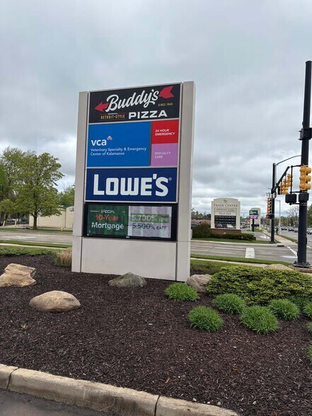 More Photos Of 5314 S Westnedge Ave, Portage Restaurant For Lease