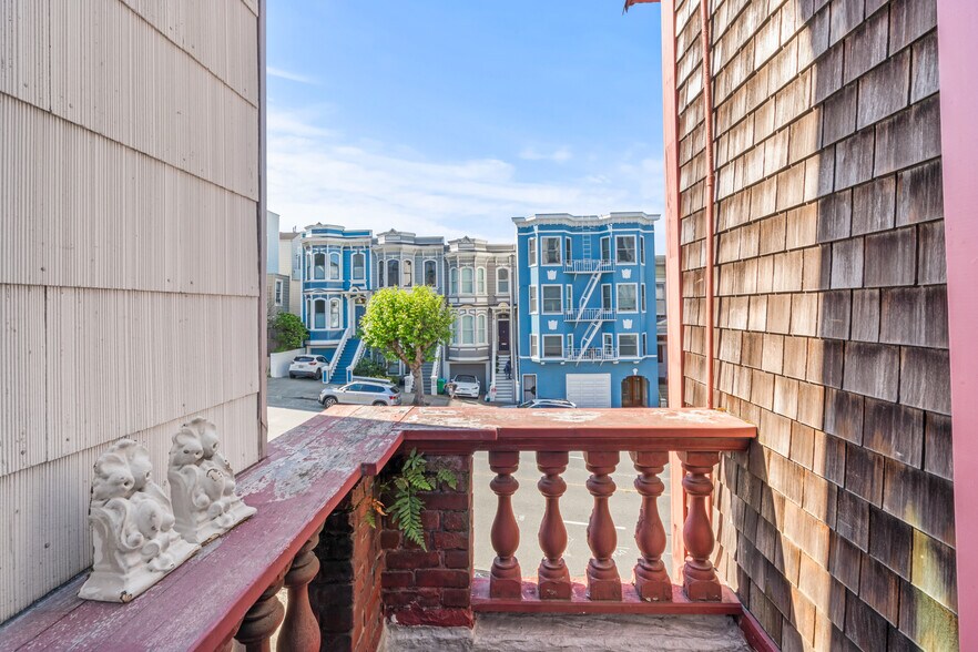 More Photos Of 2332-2334 California Street, San Francisco Apartments For Sale