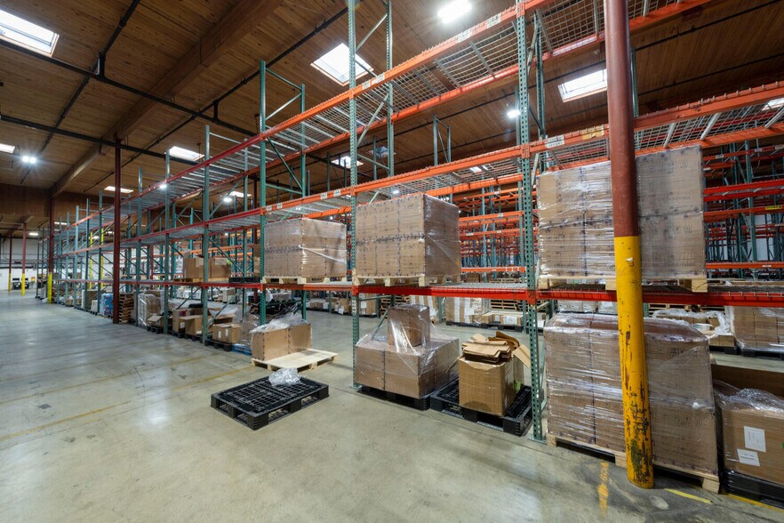 More Photos Of 2507 S 300 W, Salt Lake City Warehouse For Lease