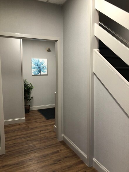 More Photos Of 661 W Germantown Pike, Plymouth Meeting Office For Lease