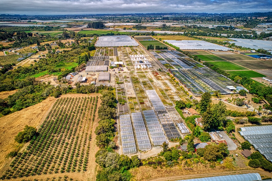 More Photos Of 400 Casserly Rd, Watsonville Land For Lease