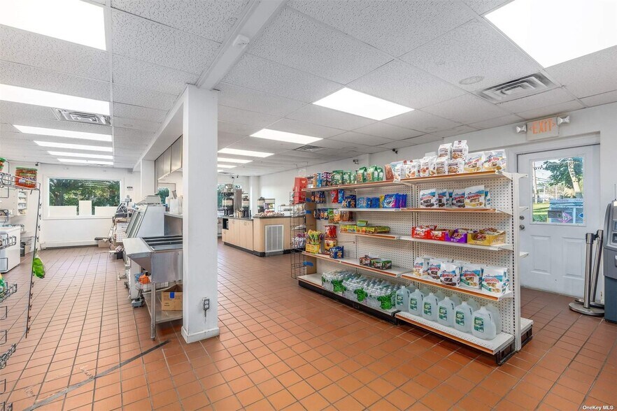 More Photos Of 5087 Sound Ave, Riverhead Storefront Retail Residential For Sale