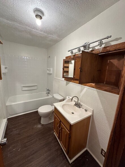 More Photos Of 10 SW 1st St, Christiansburg Apartments For Sale