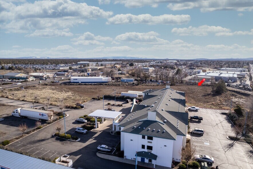 More Photos Of 2285 S Highway 97, Redmond Land For Sale