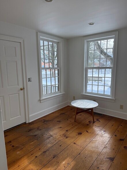 More Photos Of 16 Hudson St, Kinderhook Storefront Retail Residential For Lease