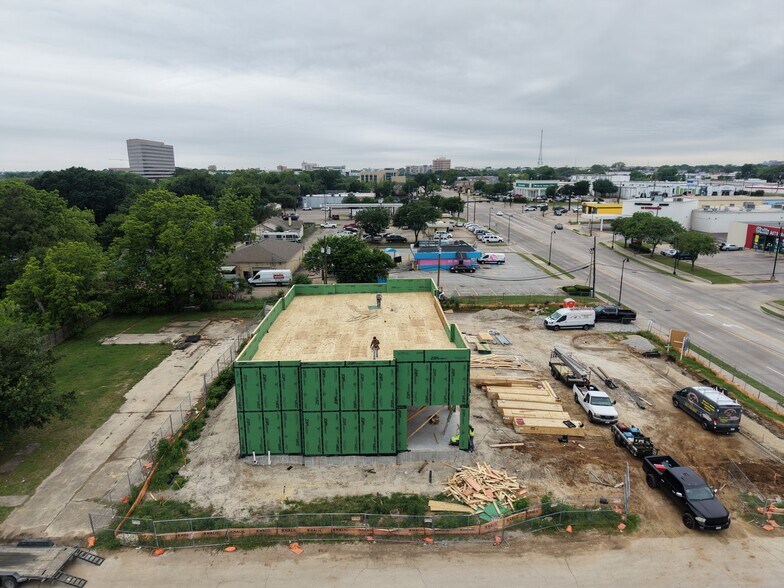 More Photos Of 1060 Abram st, Arlington General Retail For Lease