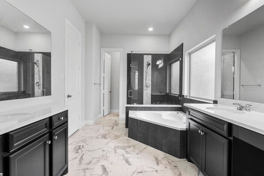 More Photos Of 135 Teralyn Grove Loop, Willis Specialty For Sale