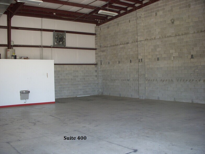 More Photos Of 245 Gus Hipp Blvd, Rockledge Warehouse For Lease